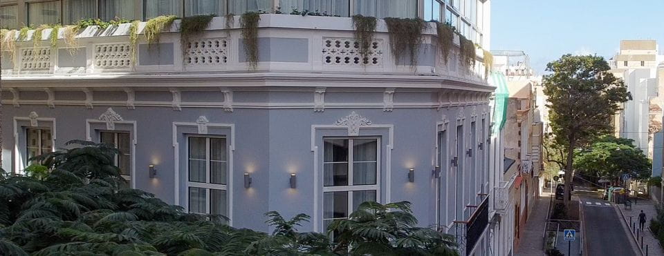 Hotel Emblemático Hi Suites