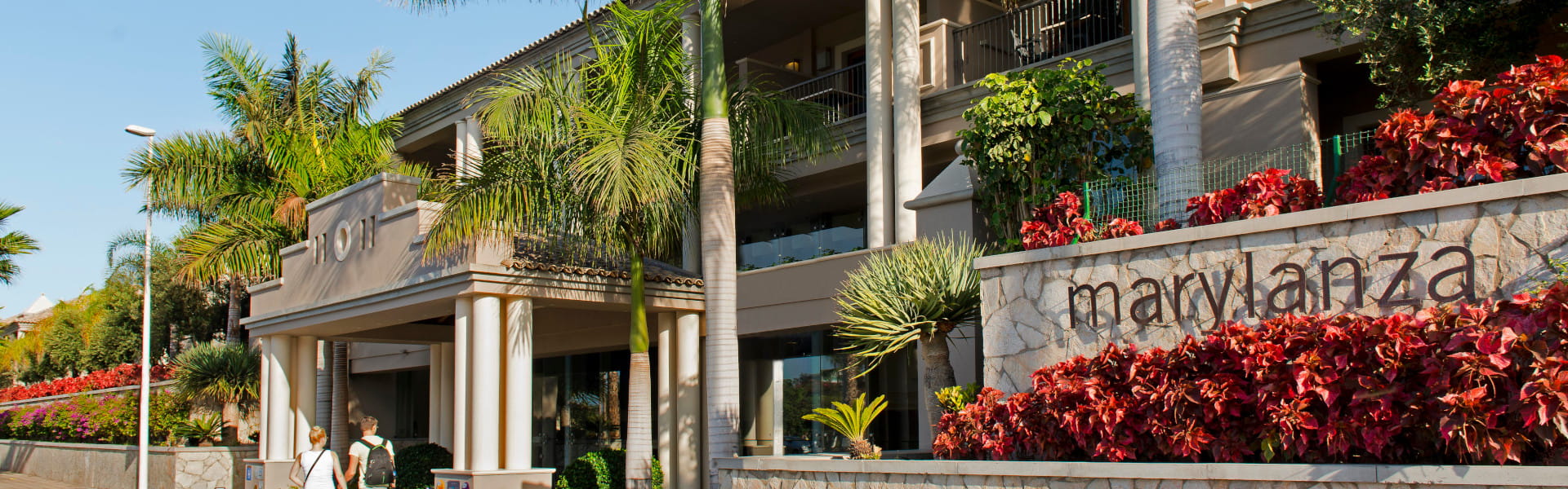 Entrada principal Hotel