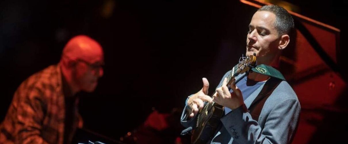 Duo de timple y piano de german lopez y augusto baez