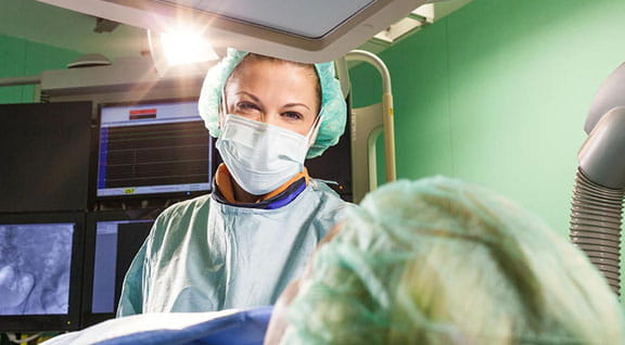 Hospitales y clínicas