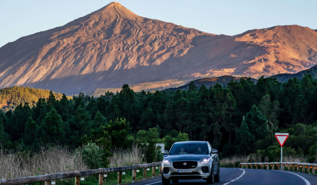 Rent a Car Las Rosas