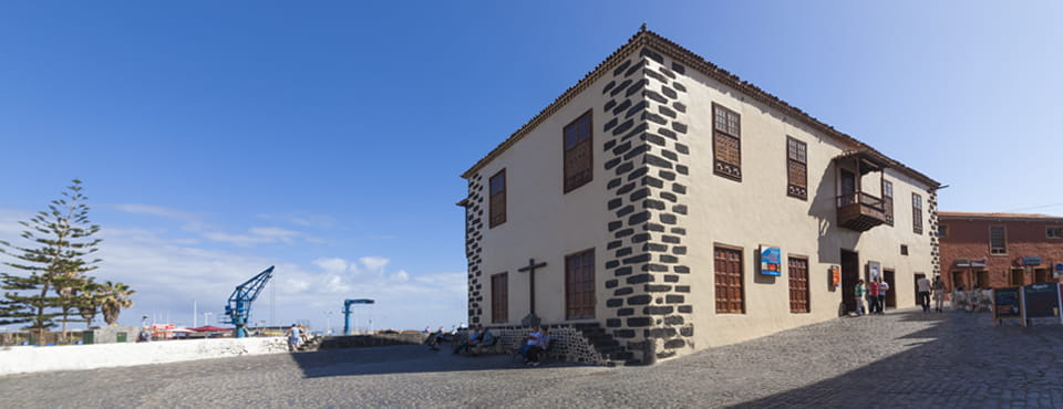 Casa de la Real Aduana