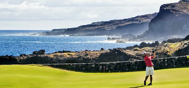 El turoperador británico Your Golf Travel promociona la oferta de la Isla con la visita de dos “influencers”