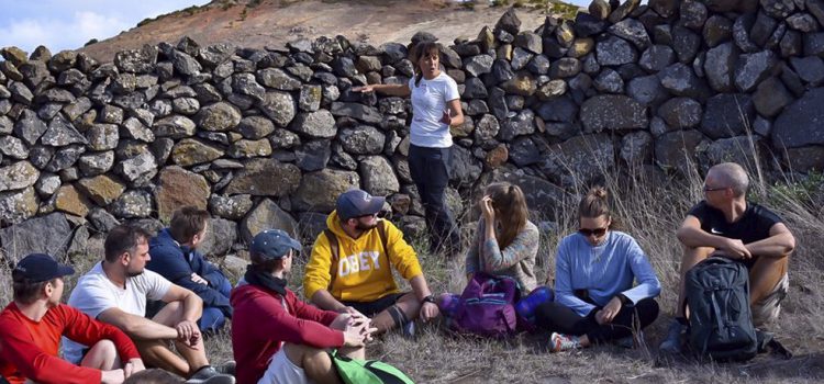 Tenerife Work&Play lleva a un grupo de nómadas digitales al macizo de Teno