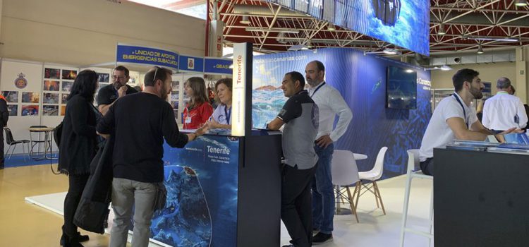 Tenerife promociona el buceo y la apnea en el Mediterranean Diving de Barcelona