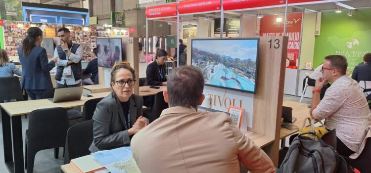 Tenerife muestra sus fortalezas y novedades como destino de congresos y convenciones en la IBTM de Barcelona