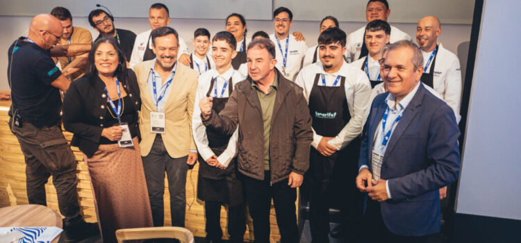 La tradición marinera y los talleres oceánicos protagonizan el primer día de Tenerife en San Sebastian Gastronomika 25