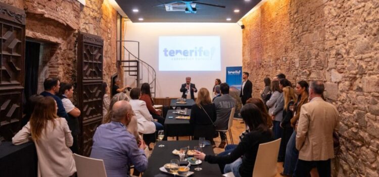 Tenerife muestra en la IBTM de Barcelona sus fortalezas como destino de congresos y convenciones