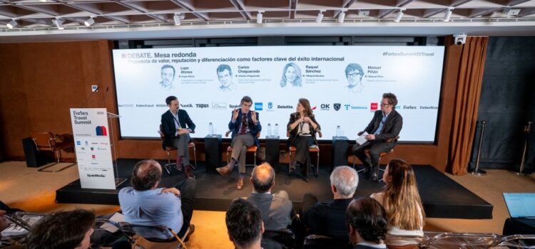 Lope Afonso expone las claves del éxito de Tenerife en el Forbes Travel Summit 2025