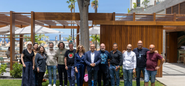 Tenerife despide el VIII Encuentro de los Mares con un mensaje rotundo: «El mar vale más vivo que muerto»