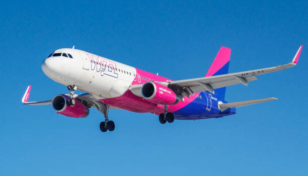 Wizz Air comienza a operar vuelos nacionales en España con su llegada a Tenerife Norte